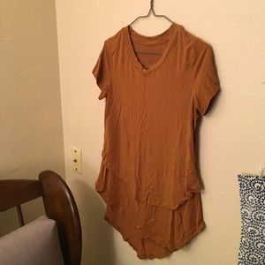 Latched Mama copper V-Neck Nursing Tee 2.0